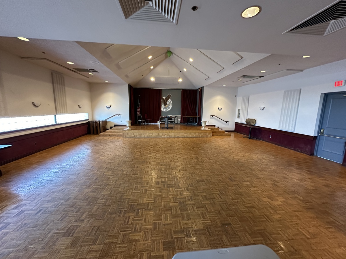 Upstairs - Banquet Hall, photo 4